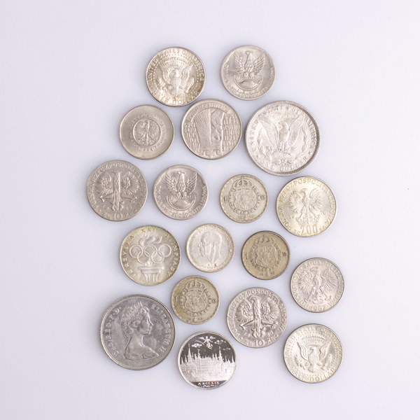 Diverse mynt, delvis silver, USA. Sverige, Polen_24289a_8db47058fab54a7_lg.jpeg