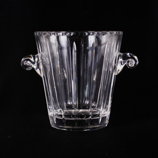 Vinkylare, slipat glas, höjd 23 cm