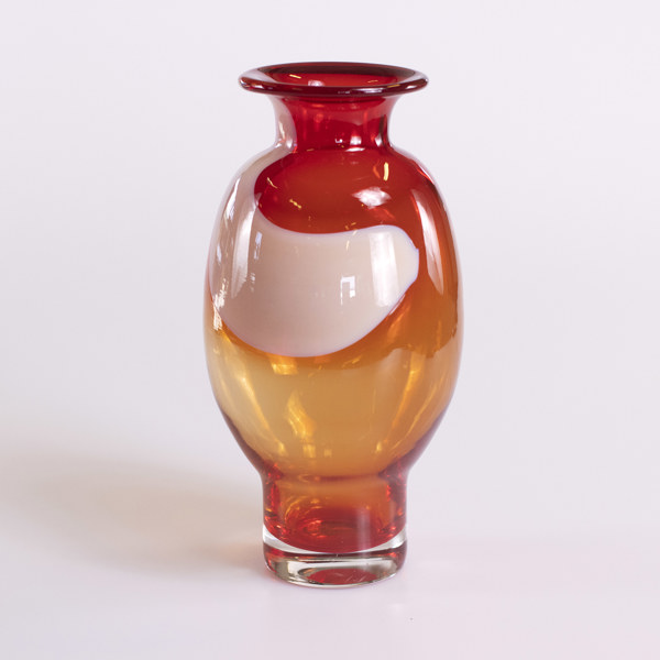 Vas, glas, höjd 28 cm