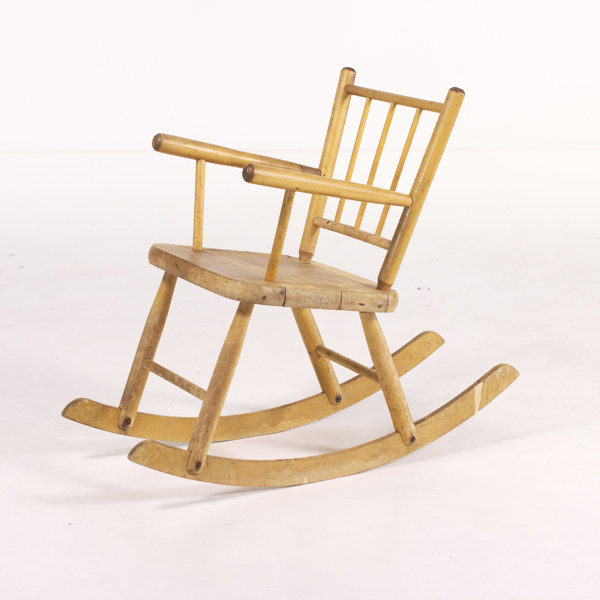 Barngungstol, trä, 1900-tal