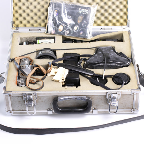 Kameror, 35 mm, 2 st, Canon och Yashica