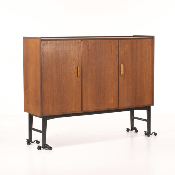 Skåp, teak, 50/60-tal, bredd 154 cm