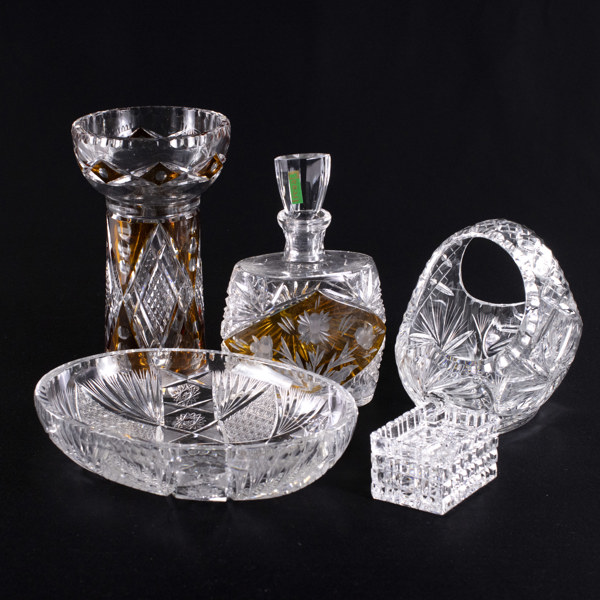 Slipat glas/kristall, 5 delar, skålar, karaff, vas, m.m.