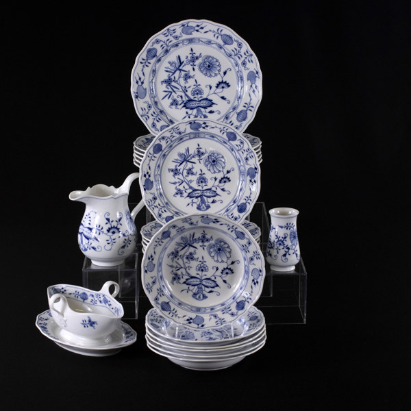 Matservis, 21 delar, "Lökmönstret", Meissen