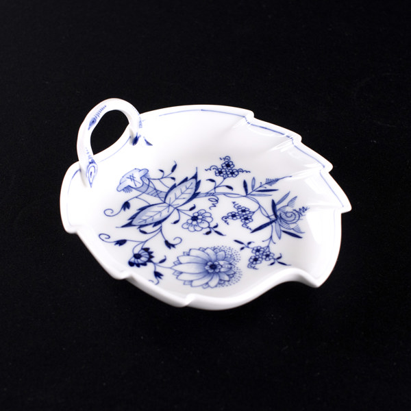 Fat, "Lökmönstret", Meissen, diameter 19 cm