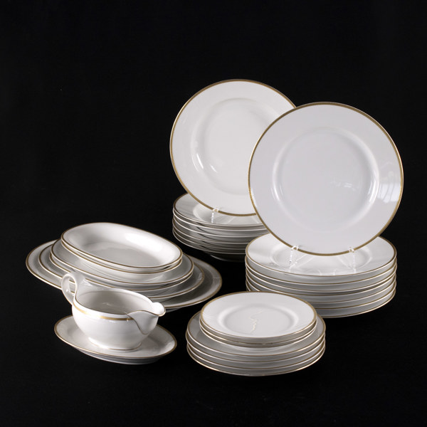 Matservis, 29 delar, porslin med gulddekor, Eschenbach, Tyskland