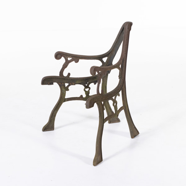 Gavlar till trädgårdssoffa, gjutjärn, ett par