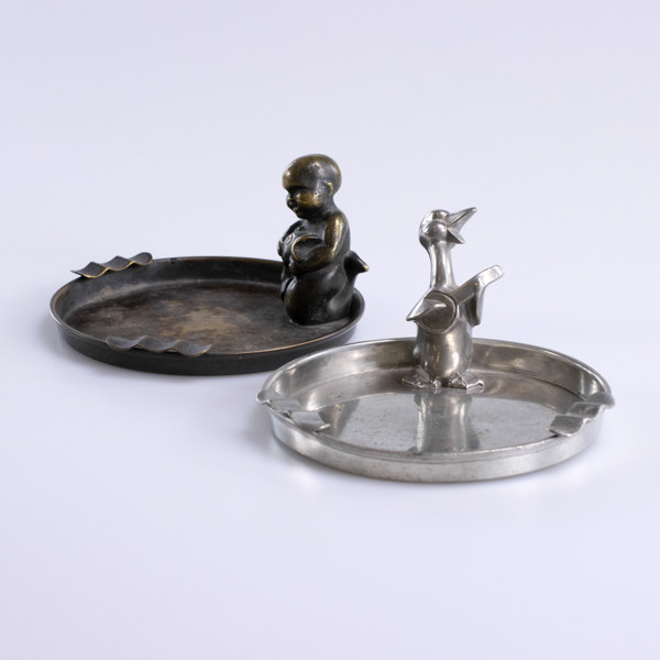 Askfat, 2 st, brons/tenn, Ystad-Metall, Ystad Tenn, Ø 13 cm