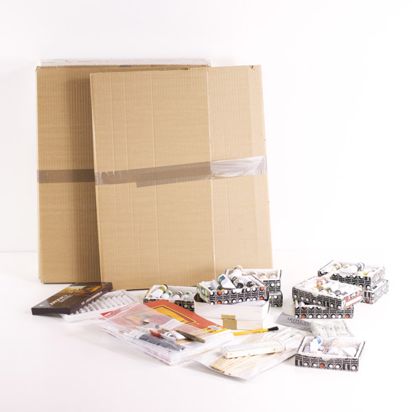 Konstnärsmaterial, färg och dukar, ett parti