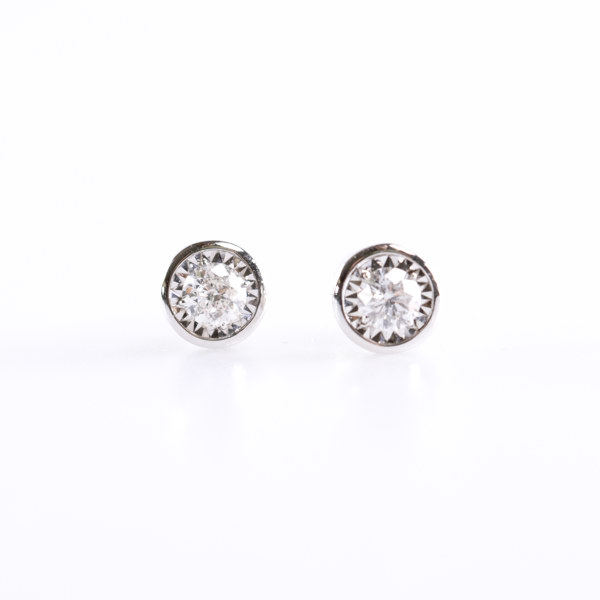 Diamantörhängen, ensten, 18k vitguld, 0,38 karat