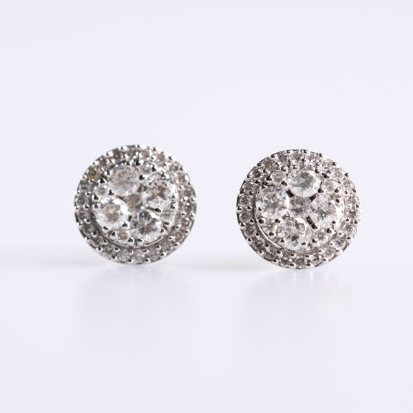 Diamantörhängen, 18k, vitguld, 0,80 karat