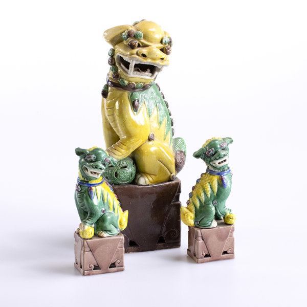 Fohundar, 3 st, högsta 31,5 cm