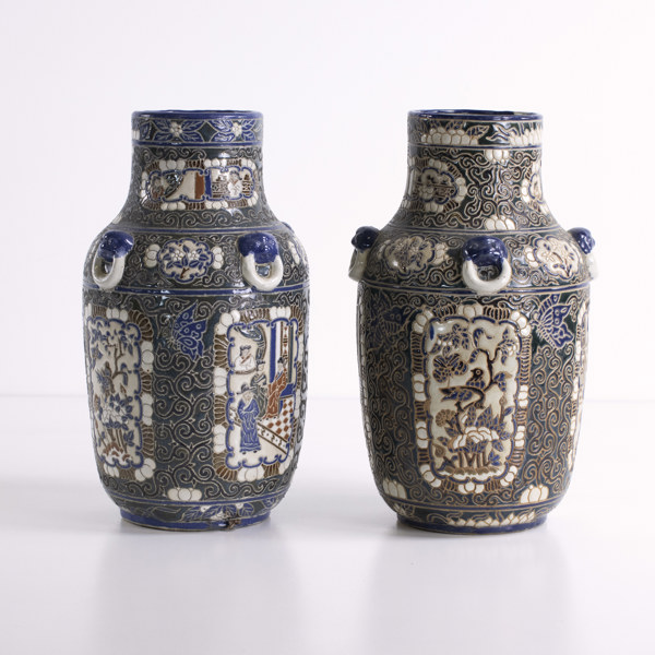 Vaser, ett par, orientaliska, höjd 38 cm_26607a_8db9e4dc574cc25_lg.jpeg