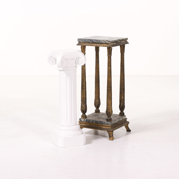 Piedestaler, 2 st, trä och marmor, porslin, högsta 65 cm_26643a_8db9fbe2ddd30be_lg.jpeg