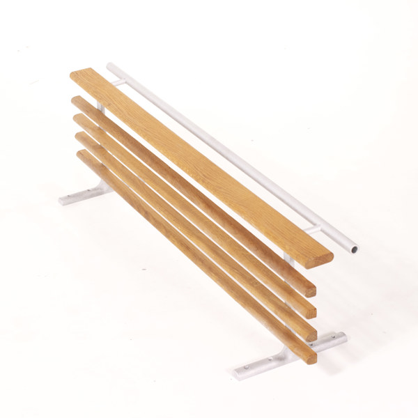 Hatthylla, aluminium/ek, modern tillverkning, längd 100 cm