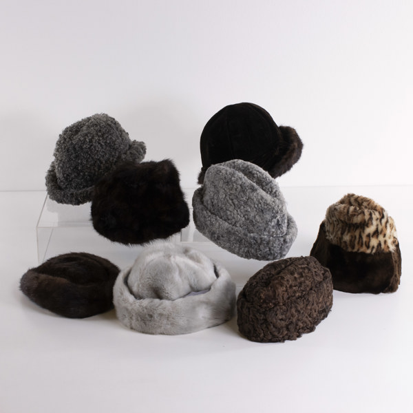 Hattar, päls, 8 st, bl a mink, kanin