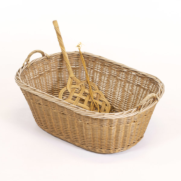 Mangelkorg, mattpiskor, längd 77 cm