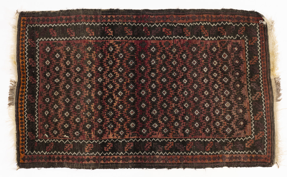 Orientalisk matta, antik, sannolikt Pakistan, 153x91 cm_30159a_8dc3069810dcdfe_lg.jpeg