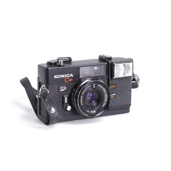 Kompaktkamera, Konica, C35 EF, 1975, Japan_31391a_8dc61374c750290_lg.jpeg