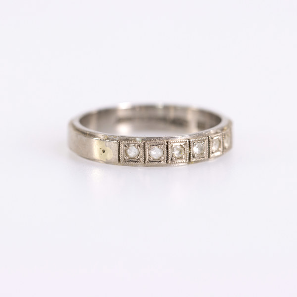 Ring, 18k vitguld, 4,0 gram