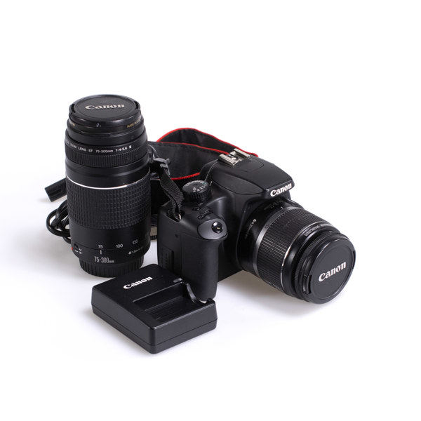 Digital systemkamera, Canon, EOS 1000D, med två objektiv_31828a_8dc614826e00597_lg.jpeg
