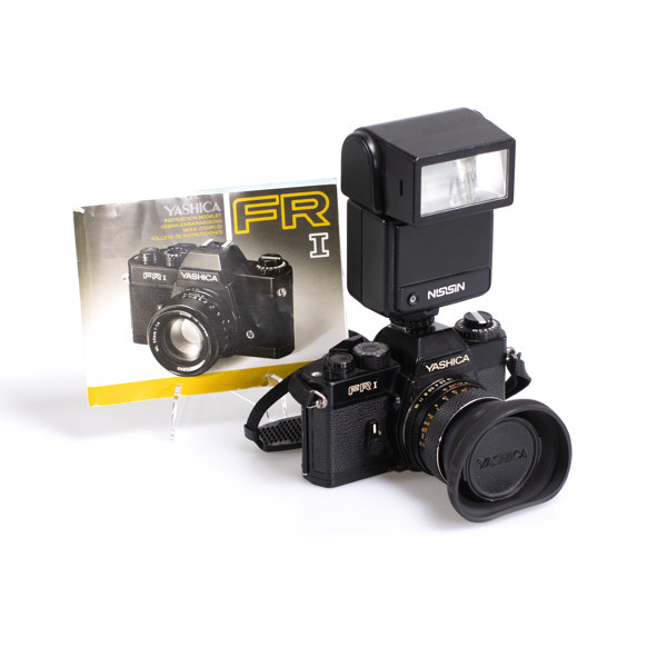 Systemkamera, Yashica, FR1, 50 mm, blixt_31993a_8dc6148b4adf5c9_lg.jpeg