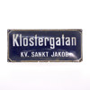 Emaljskylt, "Klostergatan", bredd 44 cm