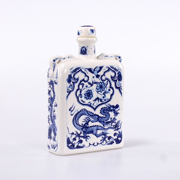 Flaska, porslin, Kina, höjd 21,5 cm