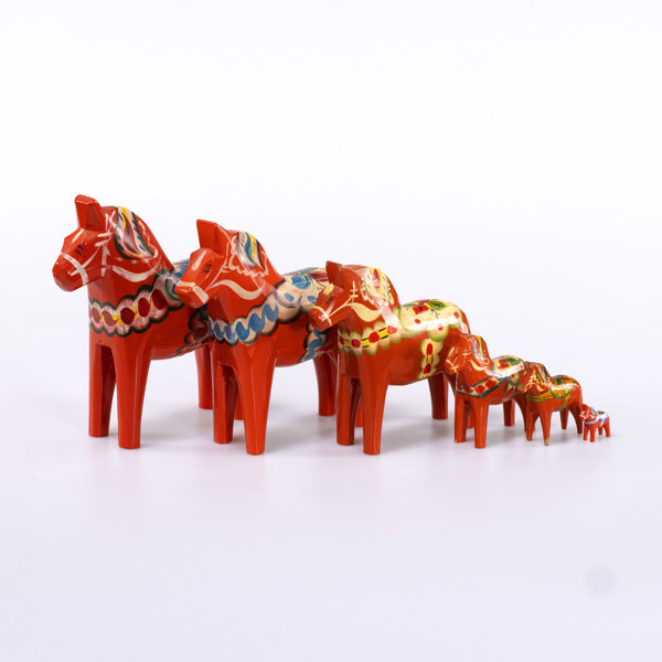 Dalahästar, 6 st, bl a Nils Olsson, höjd 20 cm och mindre