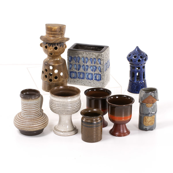 Diverse keramik, 9 delar, vaser, ljuslyktor, m.m., höjd 24 cm