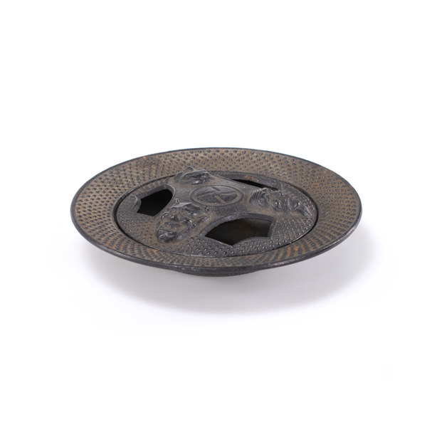 Askfat, gjutjärn, Japan, diameter 18,5 cm
