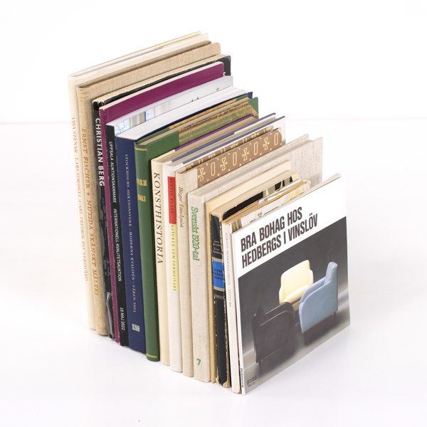 Konstlitteratur, kataloger, ett parti