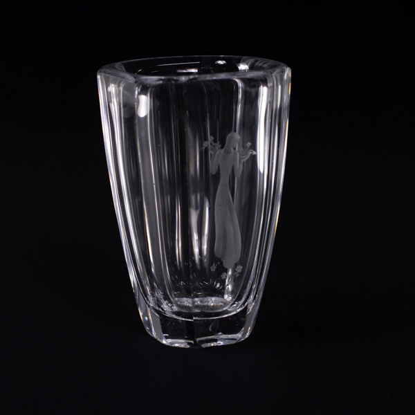 Sven Palmqvist, vas, gravyr med flicka, Orrefors, höjd 18 cm