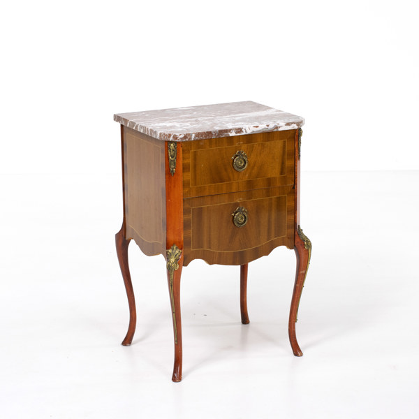 Stilbyrå med marmorskiva. höjd 68 cm