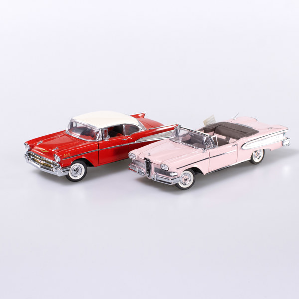 Modellbilar, 2 st, 1:24, Chevrolet, Edsel, Franklin Mint