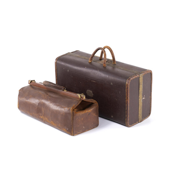 Väskor, 2 st, läder, bl a doktorsväska