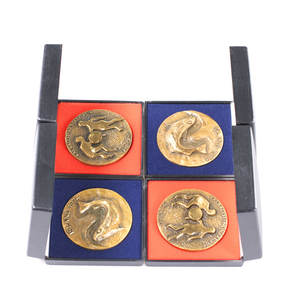 Medaljer, 4 st, brons, Island, Grönland, 1974, numrerade /5000