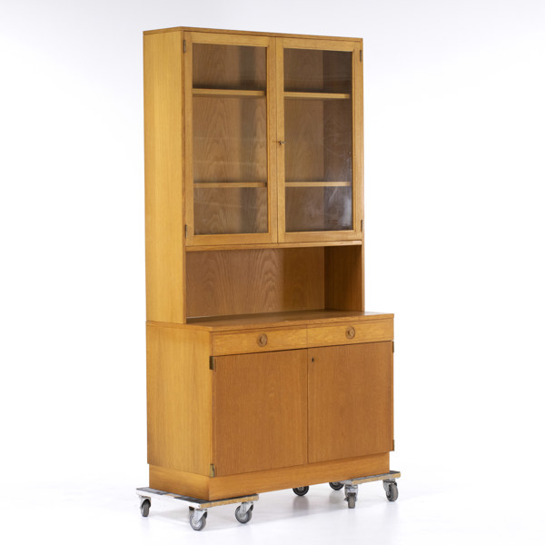 Bertil Fridhagen, vitrinskåp, ek, Bodafors, höjd 190 cm