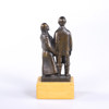 Axel Olsson, skulptur, brons, "Utvandrarna", höjd 16 cm