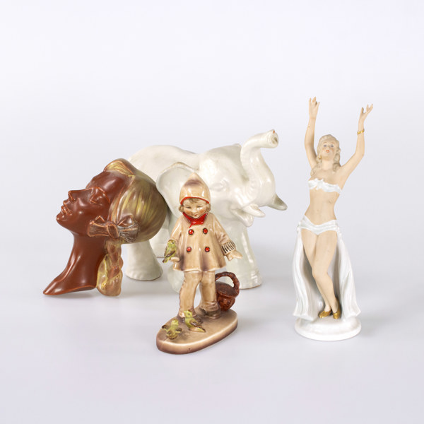 Figuriner, 4 st, bl a Wallendorf, Vicke Lindstrand, högsta 25 cm