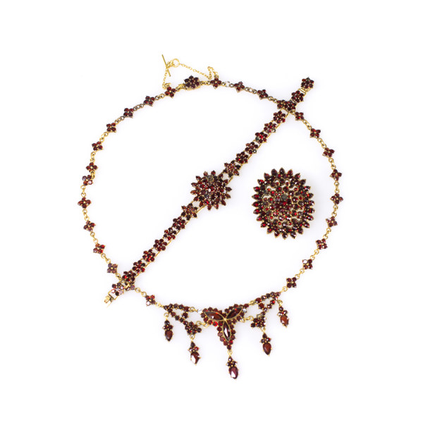 Smyckesset, 3 delar, med granater