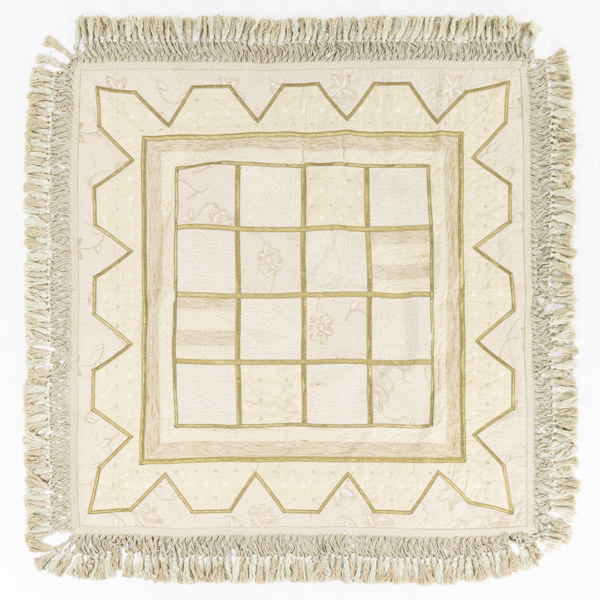 Pläd, siden och broderi, Italien, 140x135 cm