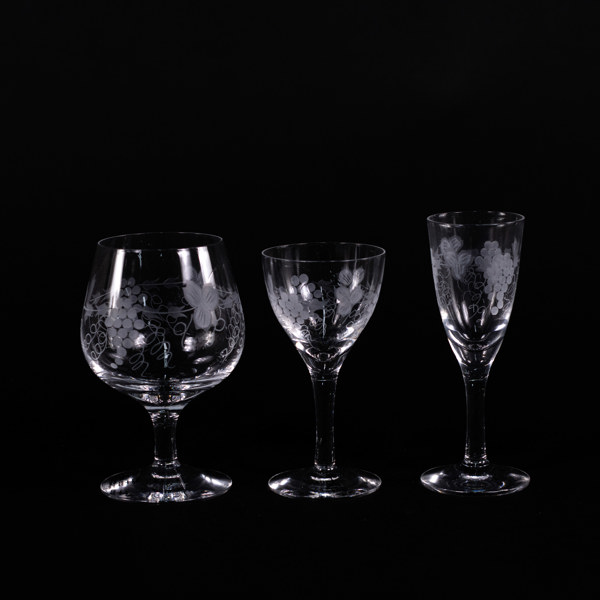 Glasservisdelar, 19 delar, "Druvan", Skruf