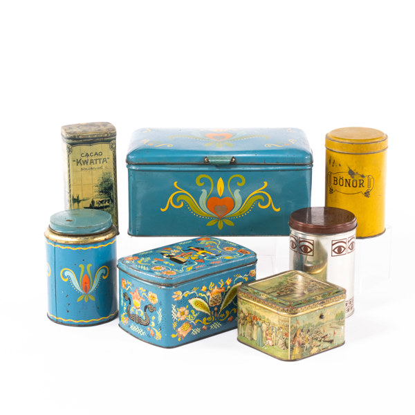 Plåtburkar, 7 st, 1900-talets första hälft, högsta 19 cm