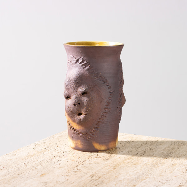 Birgitta K-Dotter Ohlsson, vas, med ansikten, signerad, höjd 24 cm