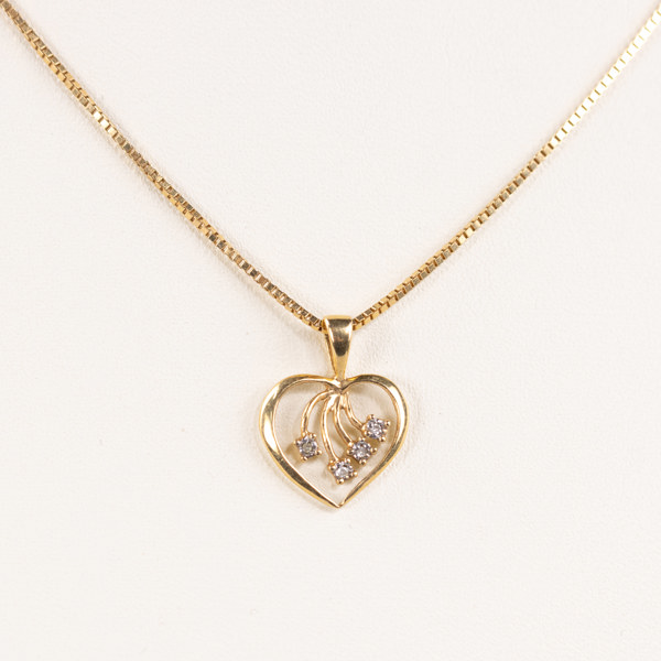 Halsband med hänge, 18k guld, längd 39 cm