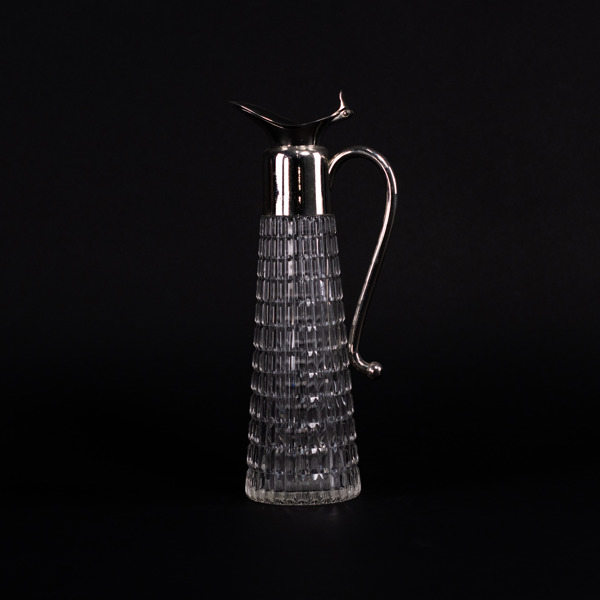 Vinkanna, glas/metall, höjd 33 cm