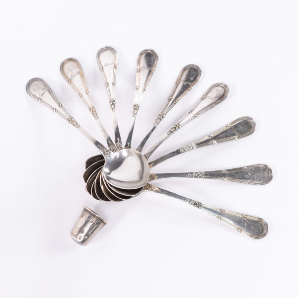 Silverskedar, 9 st, vikt 104,7 gram