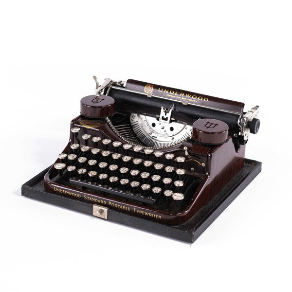 Äldre skrivmaskin, "Standard Portable", Underwood, USA