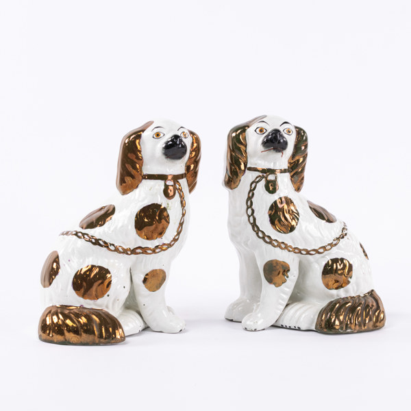 Parhundar, sannolikt England, höjd 24 cm